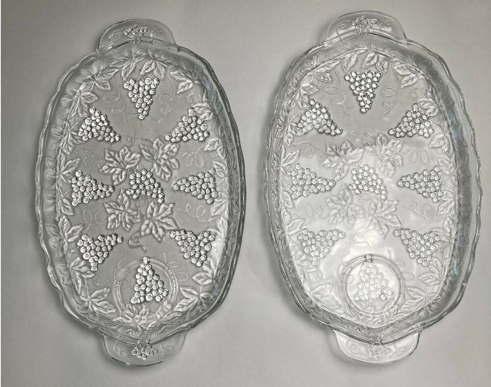 VTG Indiana Pressed Glass 11.25" Harvest Grape Crystal Serving Platter Set of 2